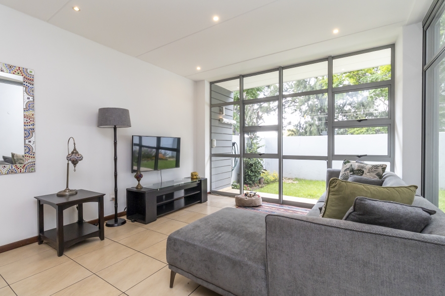 2 Bedroom Property for Sale in Bryanston Gauteng