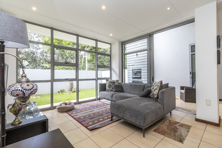 2 Bedroom Property for Sale in Bryanston Gauteng