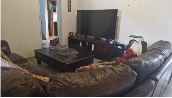 4 Bedroom Property for Sale in Rondebult Gauteng