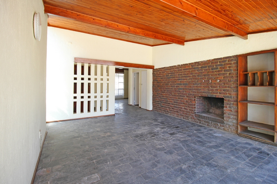 4 Bedroom Property for Sale in De Wetshof Gauteng