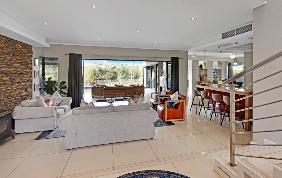 5 Bedroom Property for Sale in Waterfall Country Estate Gauteng