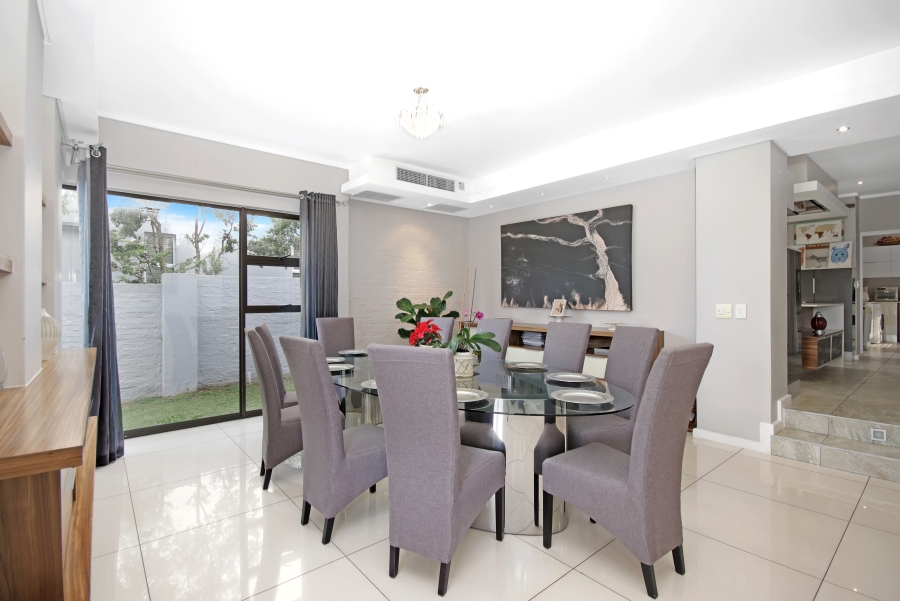 5 Bedroom Property for Sale in Waterfall Country Estate Gauteng