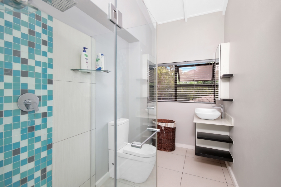 5 Bedroom Property for Sale in Waterfall Country Estate Gauteng