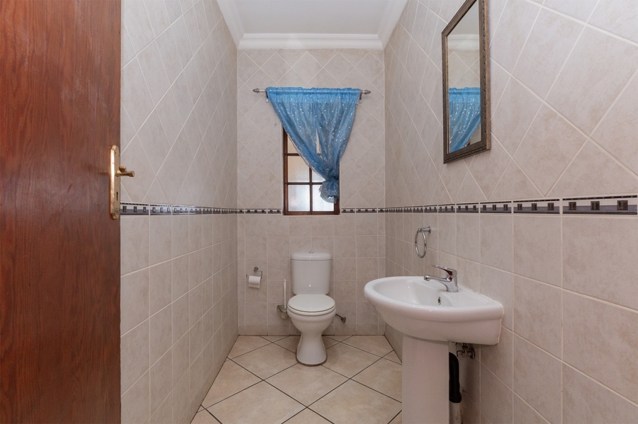 4 Bedroom Property for Sale in Solheim Gauteng