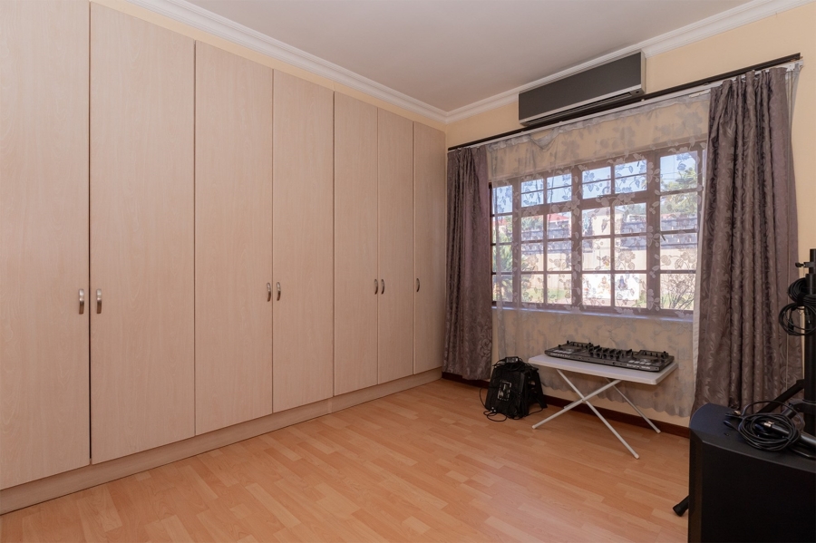 4 Bedroom Property for Sale in Solheim Gauteng
