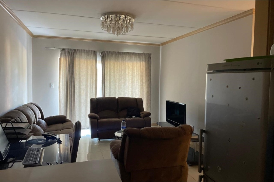 2 Bedroom Property for Sale in Erand Gardens Gauteng