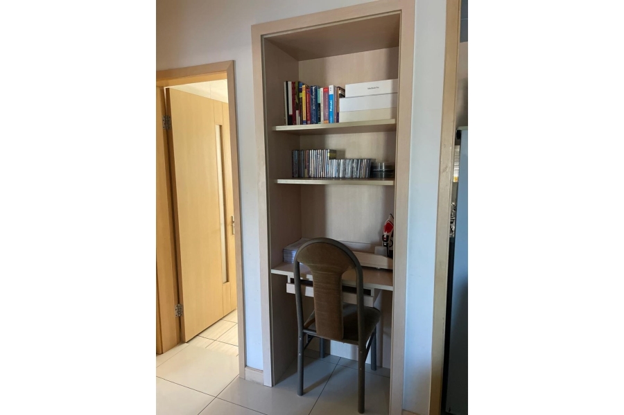 2 Bedroom Property for Sale in Erand Gardens Gauteng