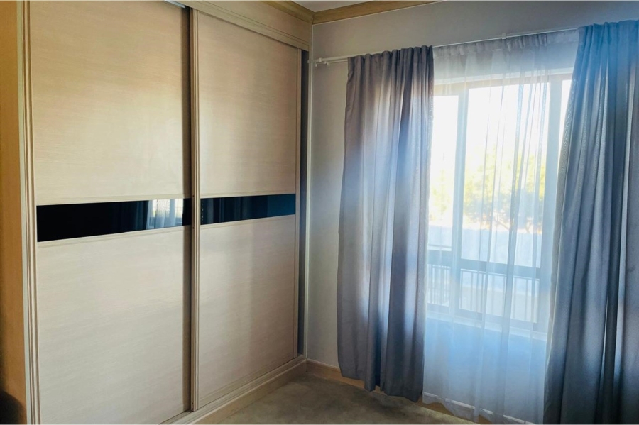 2 Bedroom Property for Sale in Erand Gardens Gauteng