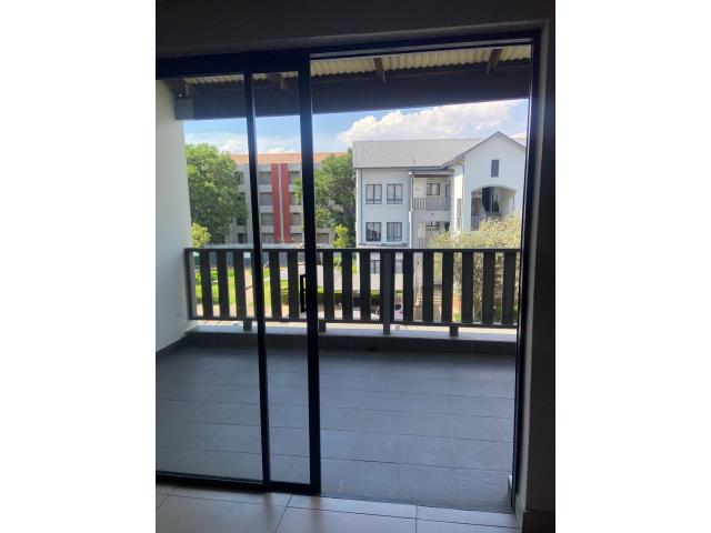 To Let 1 Bedroom Property for Rent in Fourways Gauteng