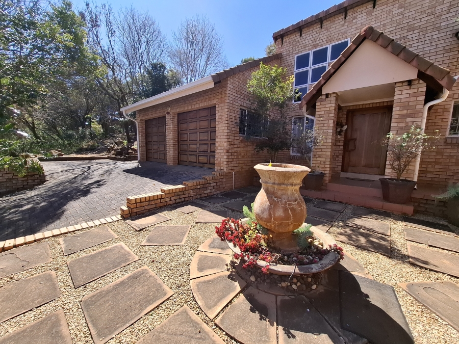 To Let 3 Bedroom Property for Rent in Faerie Glen Gauteng
