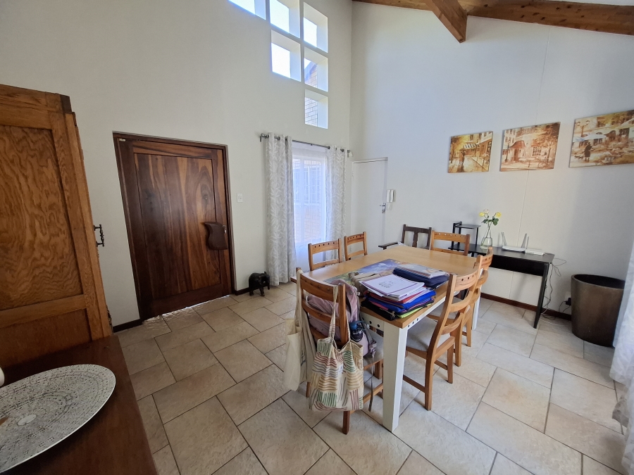 To Let 3 Bedroom Property for Rent in Faerie Glen Gauteng