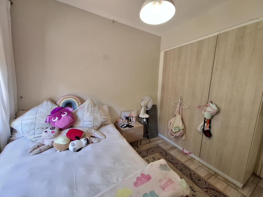To Let 3 Bedroom Property for Rent in Faerie Glen Gauteng