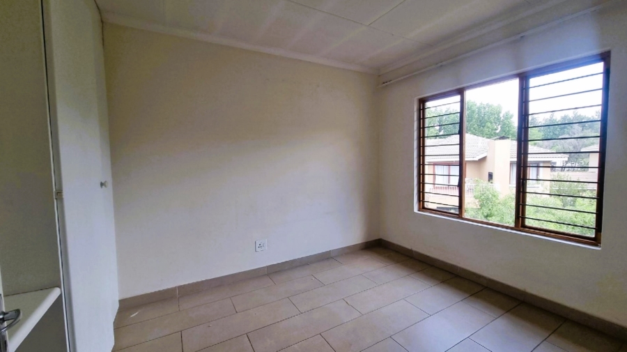 To Let 3 Bedroom Property for Rent in Paulshof Gauteng