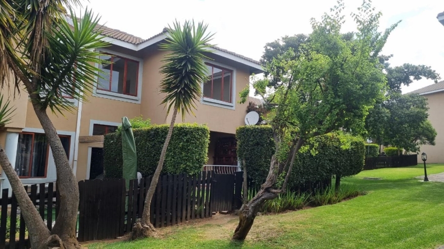 To Let 3 Bedroom Property for Rent in Paulshof Gauteng