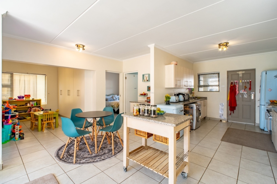 2 Bedroom Property for Sale in Beverley Gauteng