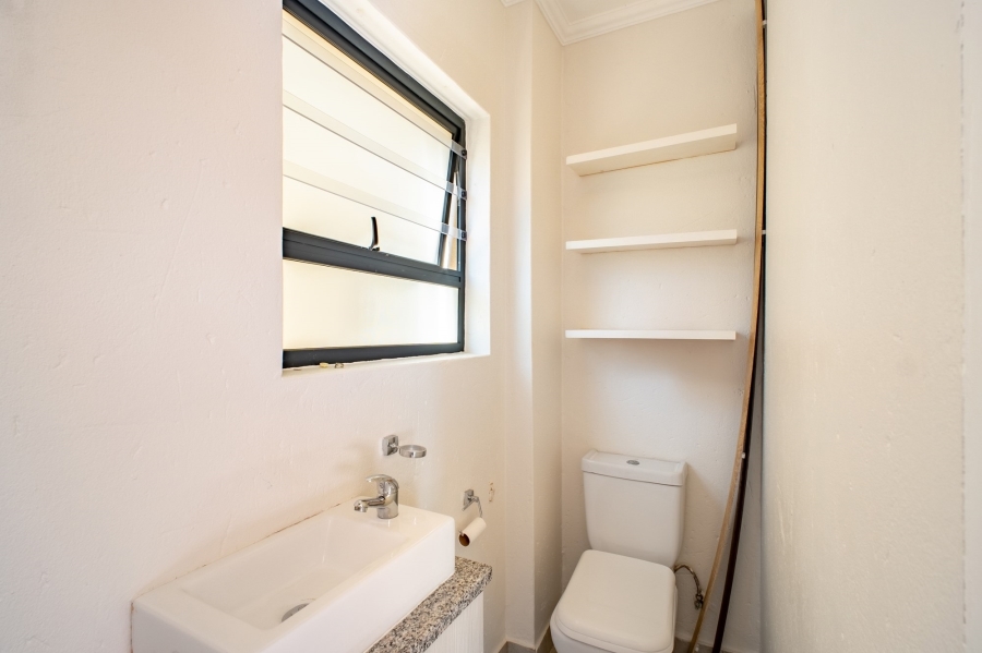 2 Bedroom Property for Sale in Beverley Gauteng