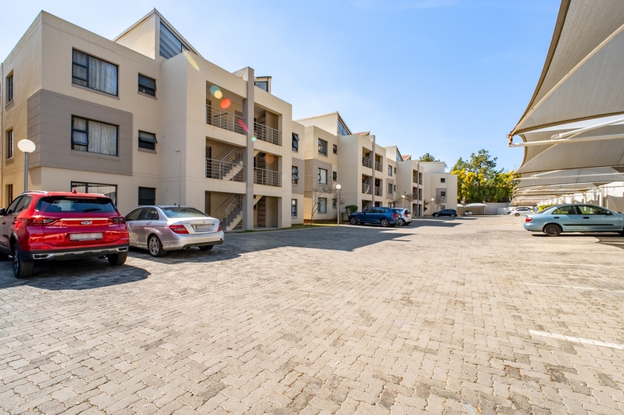 2 Bedroom Property for Sale in Beverley Gauteng