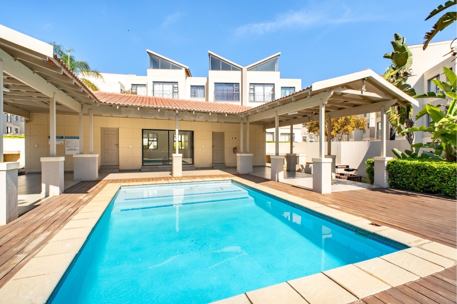 2 Bedroom Property for Sale in Beverley Gauteng