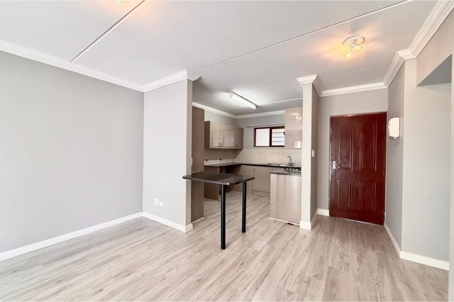 2 Bedroom Property for Sale in Broadacres Gauteng