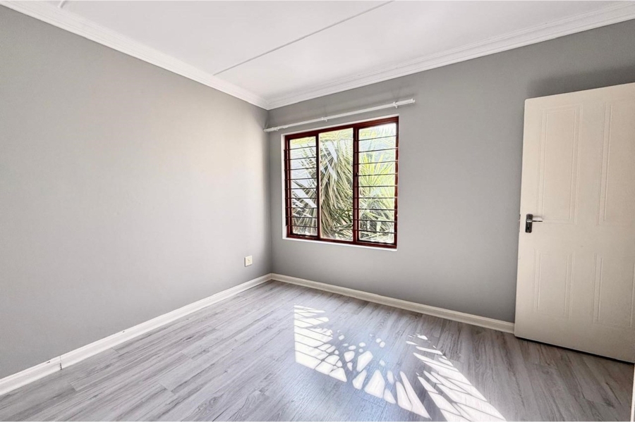 2 Bedroom Property for Sale in Broadacres Gauteng