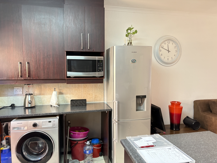 2 Bedroom Property for Sale in Wilgeheuwel Gauteng