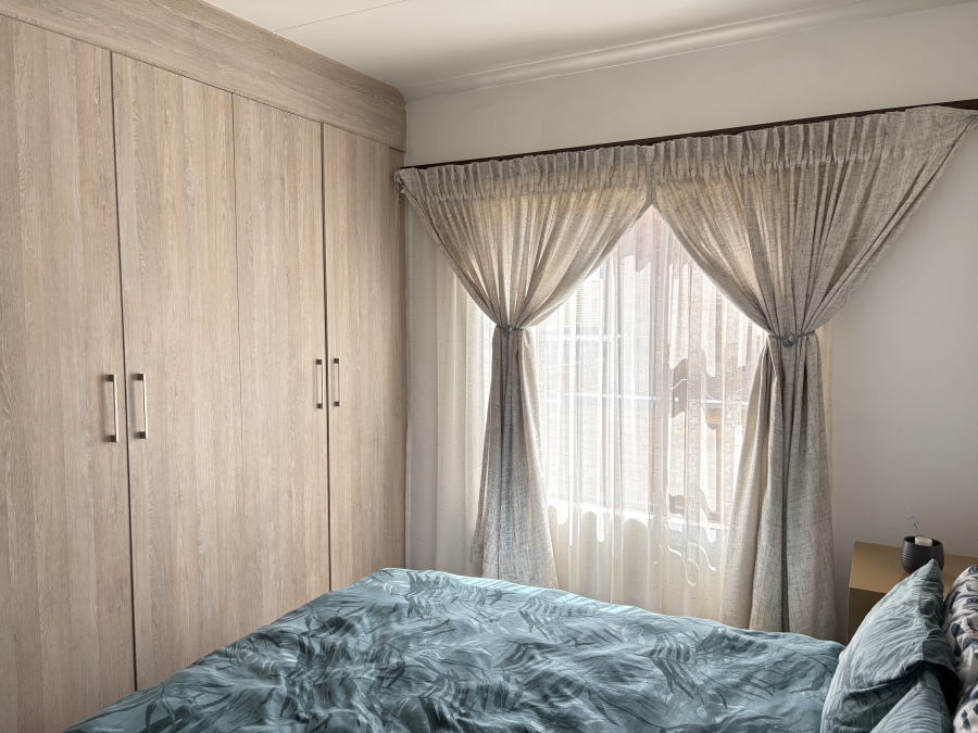 2 Bedroom Property for Sale in Wilgeheuwel Gauteng