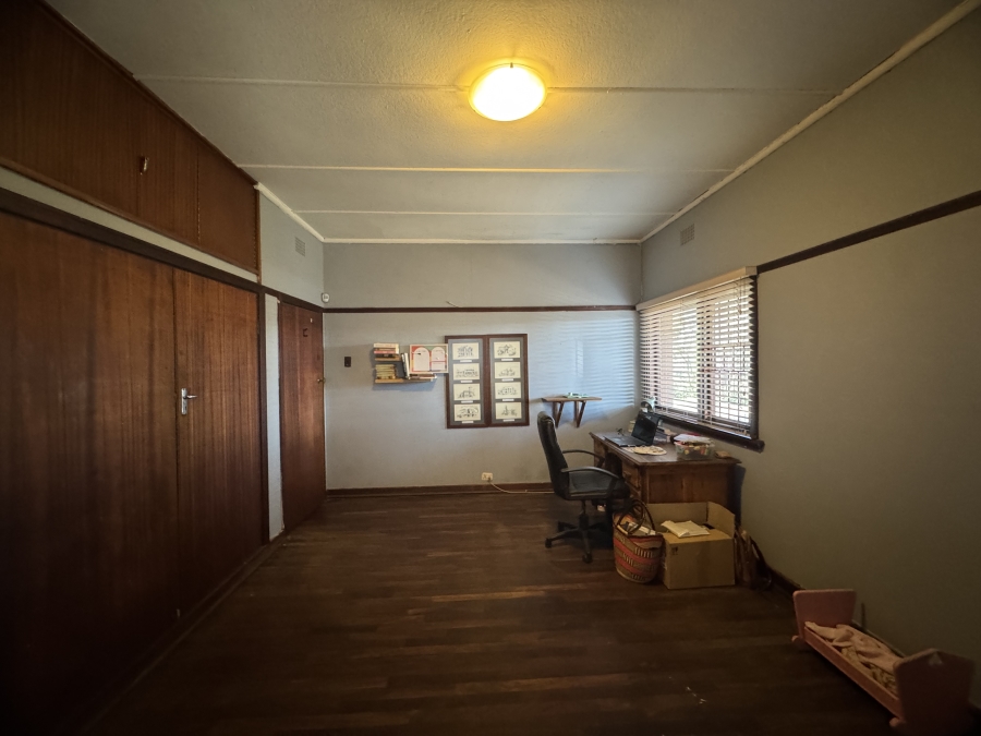 5 Bedroom Property for Sale in Lambton Gauteng