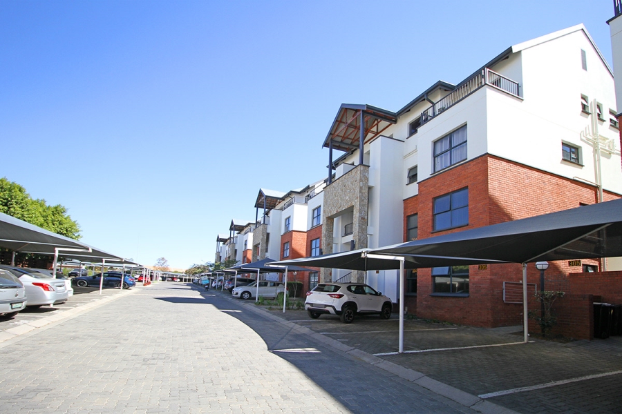 2 Bedroom Property for Sale in Greenstone Hill Gauteng