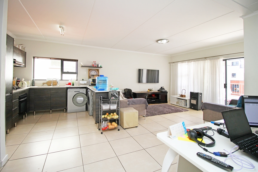 2 Bedroom Property for Sale in Greenstone Hill Gauteng