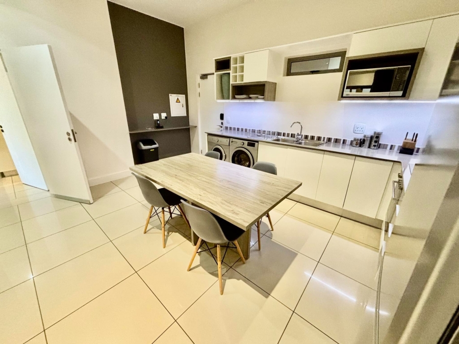 2 Bedroom Property for Sale in Rosebank Gauteng