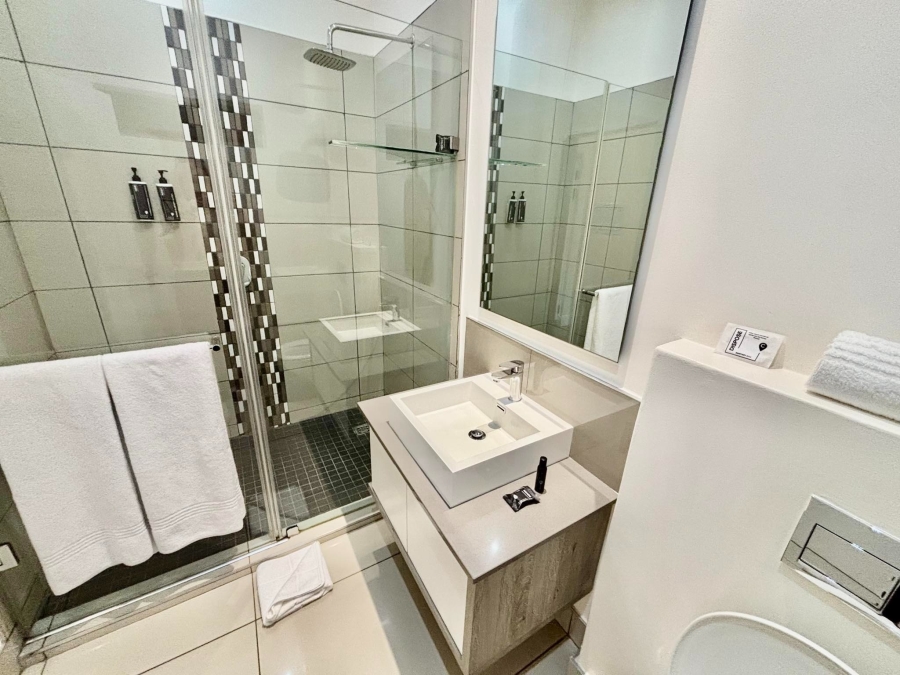 2 Bedroom Property for Sale in Rosebank Gauteng