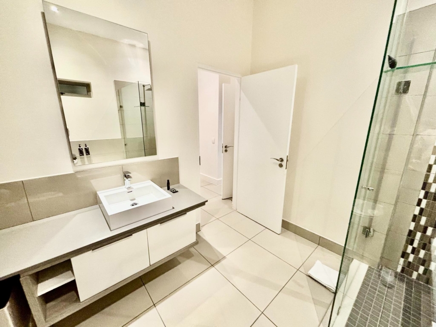 2 Bedroom Property for Sale in Rosebank Gauteng