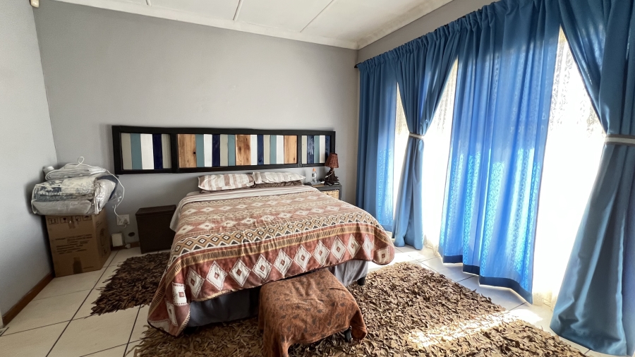 6 Bedroom Property for Sale in Bootha A H Gauteng