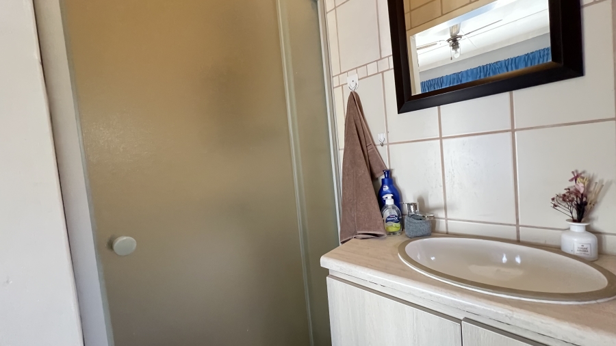 6 Bedroom Property for Sale in Bootha A H Gauteng
