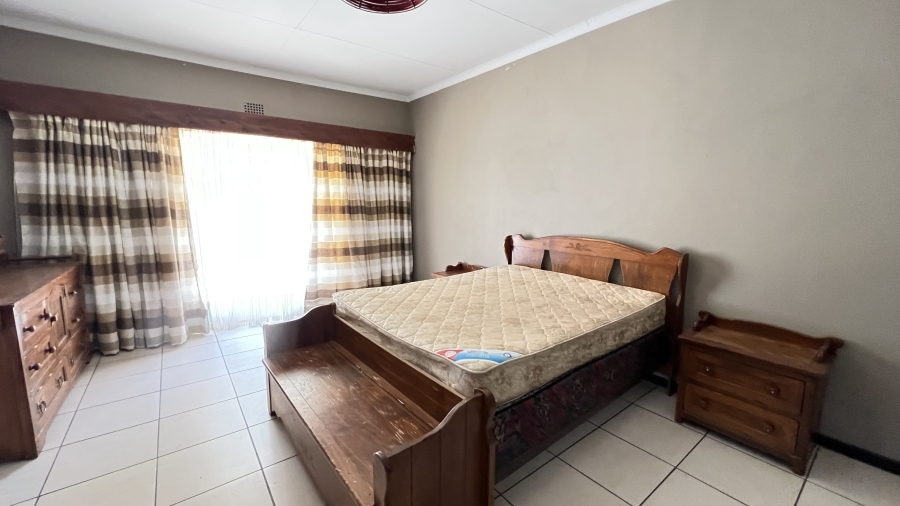 6 Bedroom Property for Sale in Bootha A H Gauteng