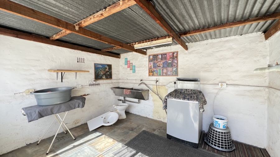 6 Bedroom Property for Sale in Bootha A H Gauteng