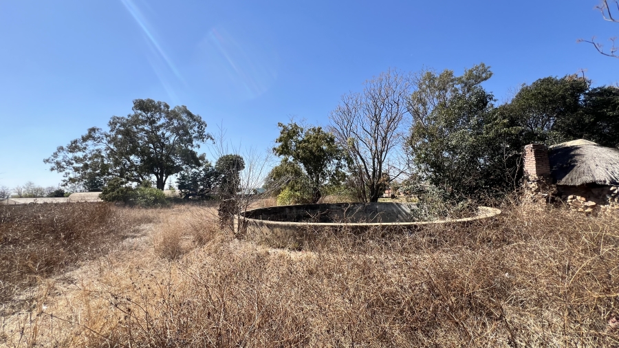 6 Bedroom Property for Sale in Bootha A H Gauteng