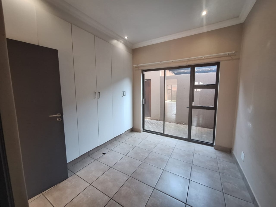 To Let 2 Bedroom Property for Rent in Montana Gauteng