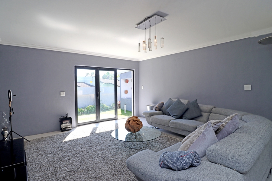 3 Bedroom Property for Sale in Bryanston Gauteng