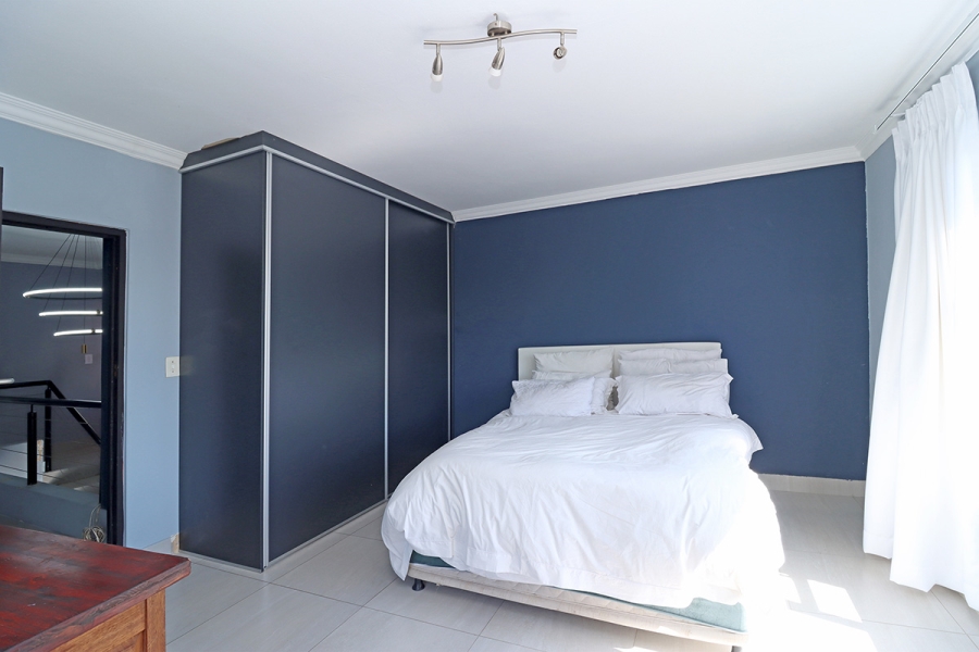 3 Bedroom Property for Sale in Bryanston Gauteng