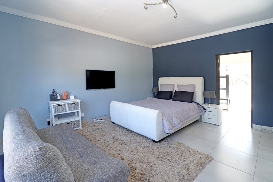 3 Bedroom Property for Sale in Bryanston Gauteng