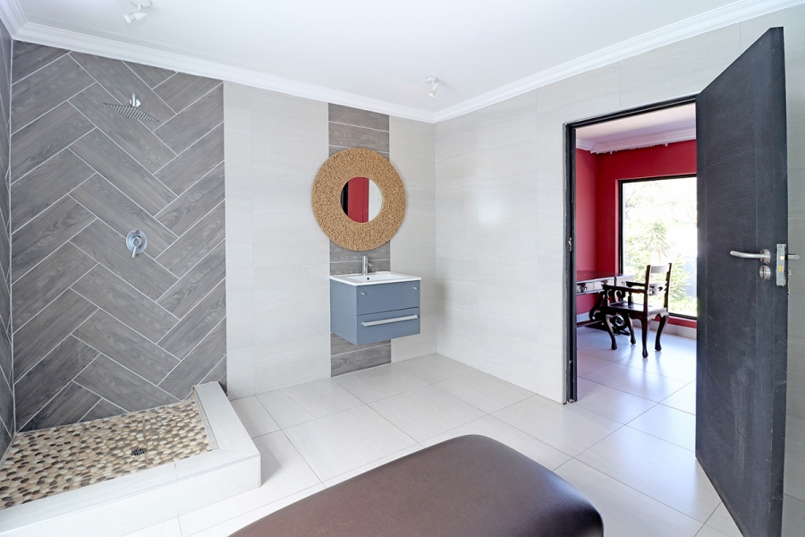 3 Bedroom Property for Sale in Bryanston Gauteng