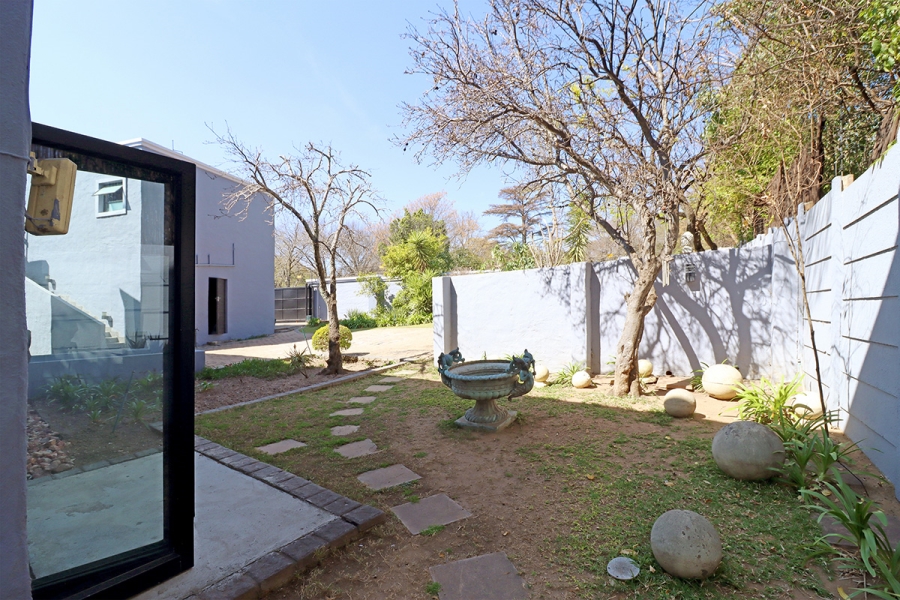 3 Bedroom Property for Sale in Bryanston Gauteng