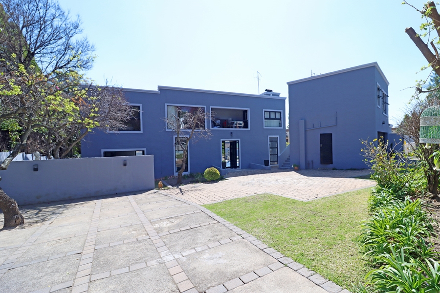 3 Bedroom Property for Sale in Bryanston Gauteng
