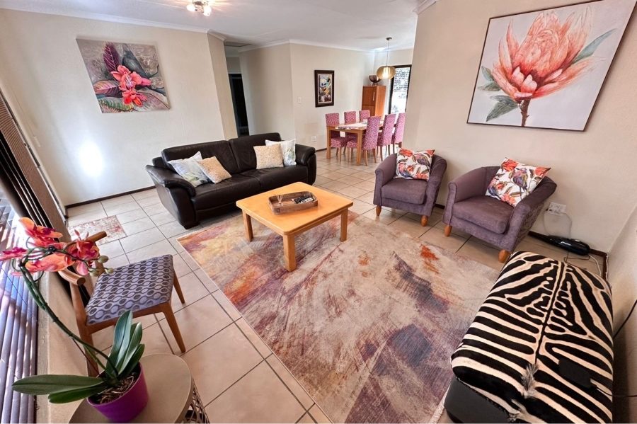4 Bedroom Property for Sale in North Riding Gauteng