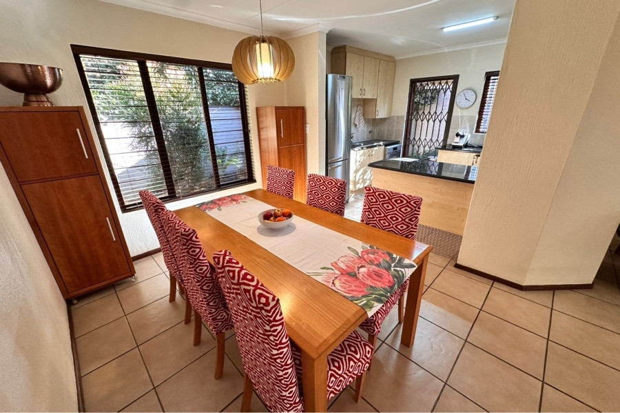 4 Bedroom Property for Sale in North Riding Gauteng