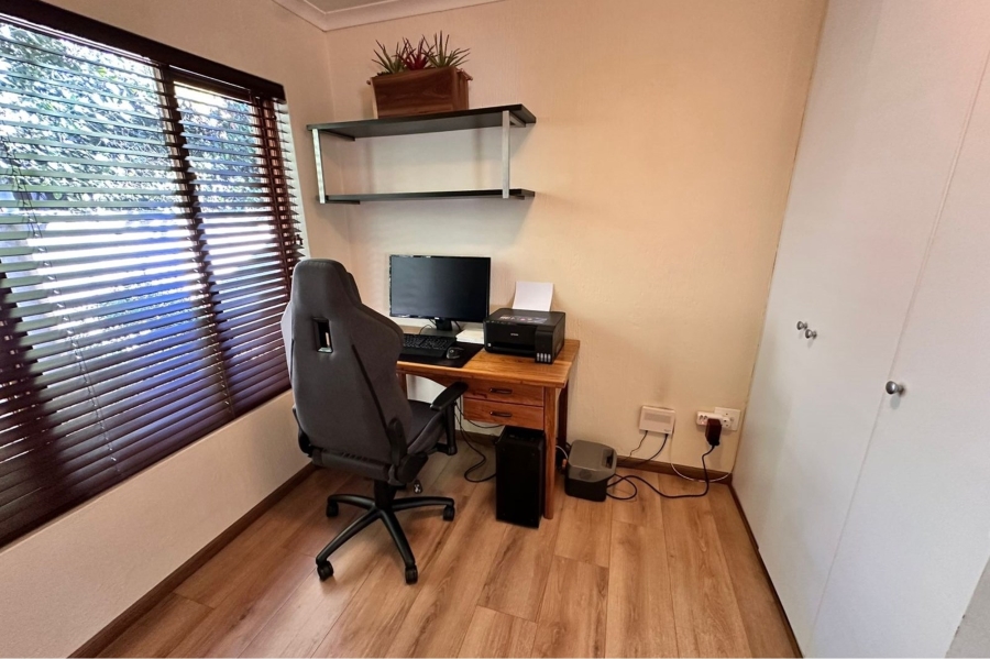 4 Bedroom Property for Sale in North Riding Gauteng