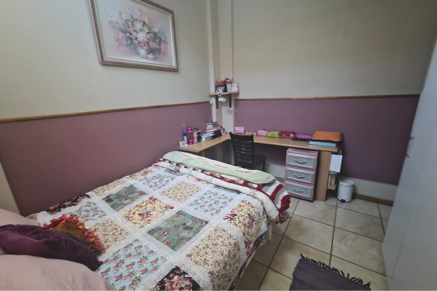 5 Bedroom Property for Sale in Clubview Gauteng