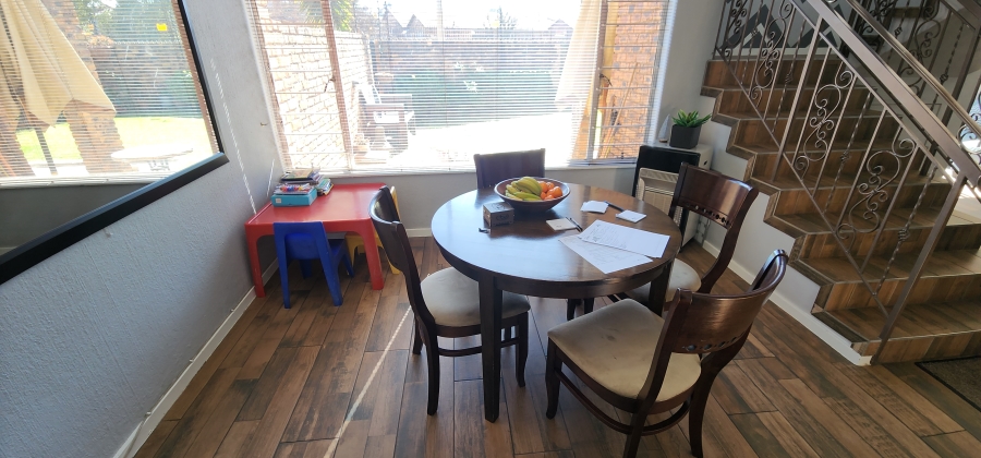 3 Bedroom Property for Sale in Brackenhurst Gauteng