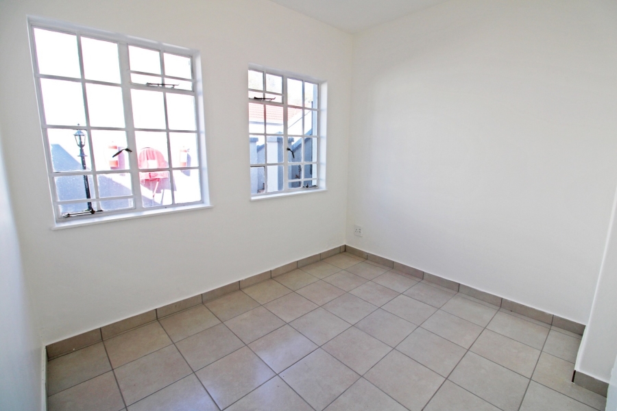 2 Bedroom Property for Sale in Rivonia Gauteng
